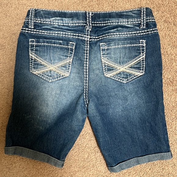 Girls Cherokee denim shorts - Picture 2 of 2